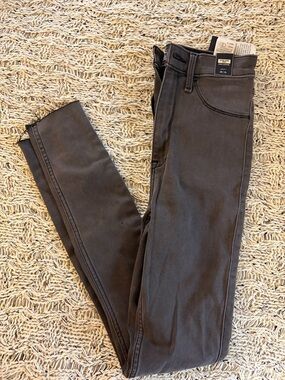 Women’s Charcoal Jegging / Skinny Jeans - Dark Gray